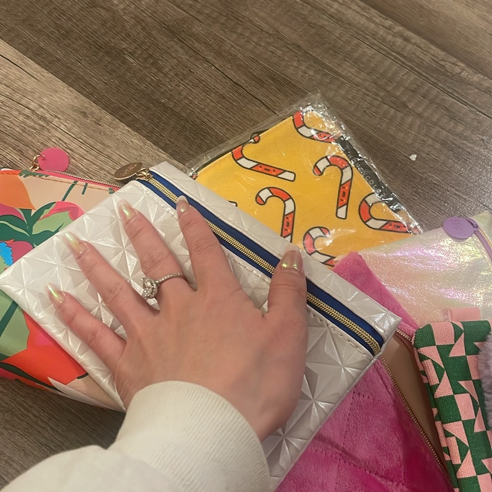 Mini makeup bag - Picture 2 of 9